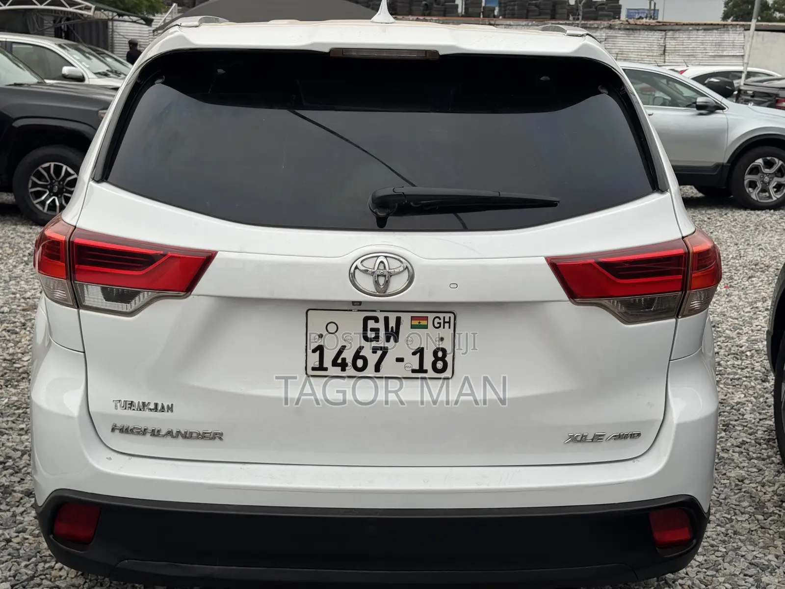 Toyota Highlander Limited 4dr SUV AWD (3.5L 6cyl 6A) 2014 White
