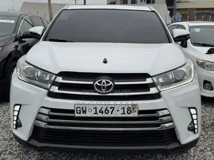 Toyota Highlander Limited 4dr SUV AWD (3.5L 6cyl 6A) 2014 White