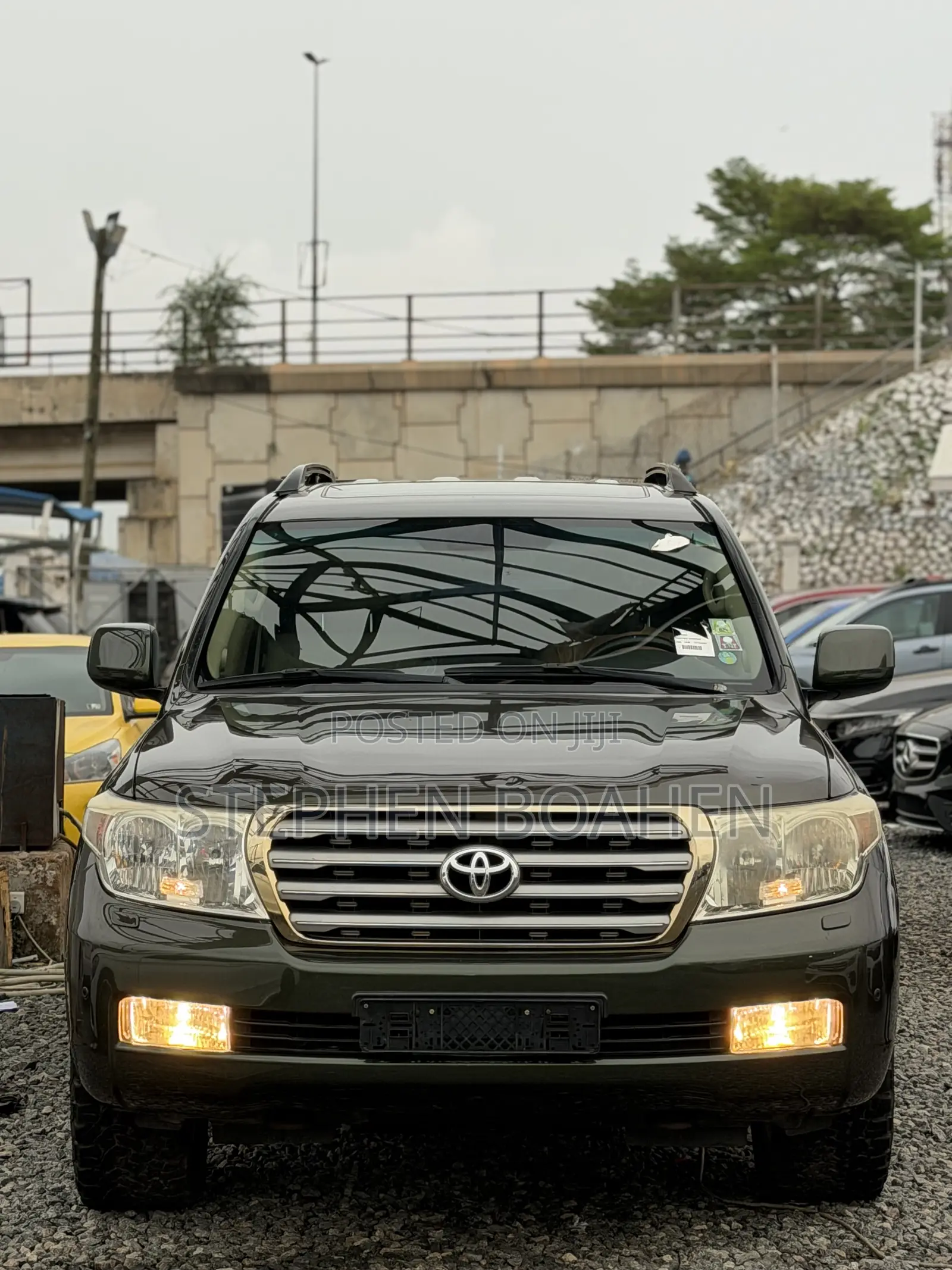 Toyota Land Cruiser 5.7 V8 VXR 2017 Green