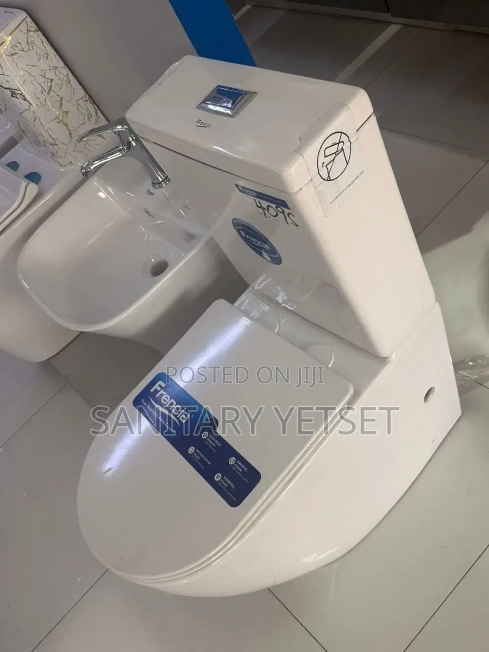 Newly Curve Wc