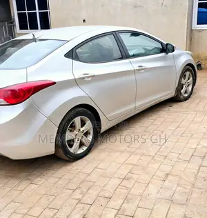 Hyundai Elantra GLS 2012 Silver