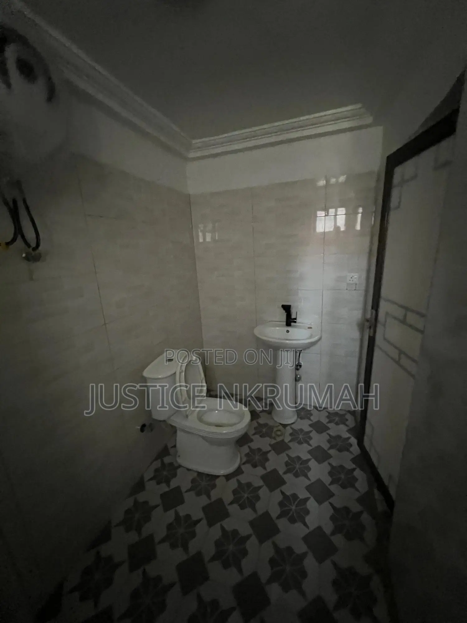 2bdrm Apartment in Mr Justice Estate, West Hills Mall Area for rent