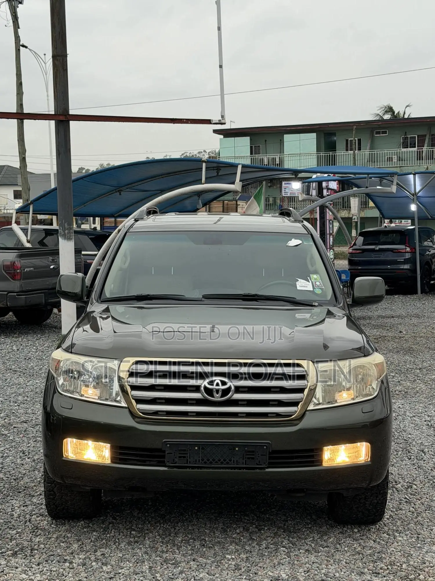 Toyota Land Cruiser 5.7 V8 VXR 2017 Green
