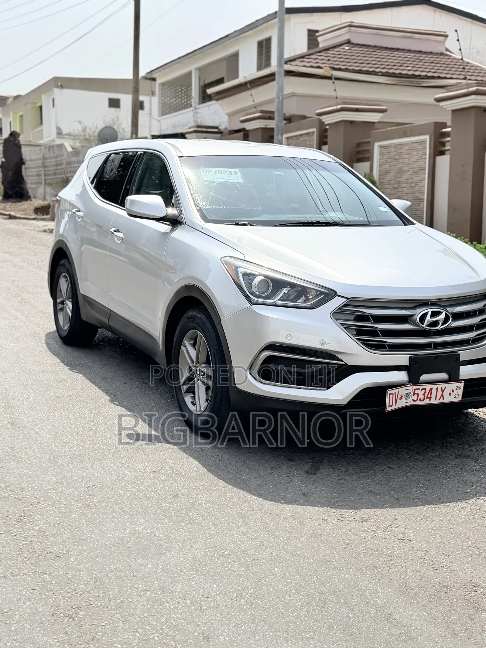 Hyundai Santa Fe SE AWD 2017 Silver
