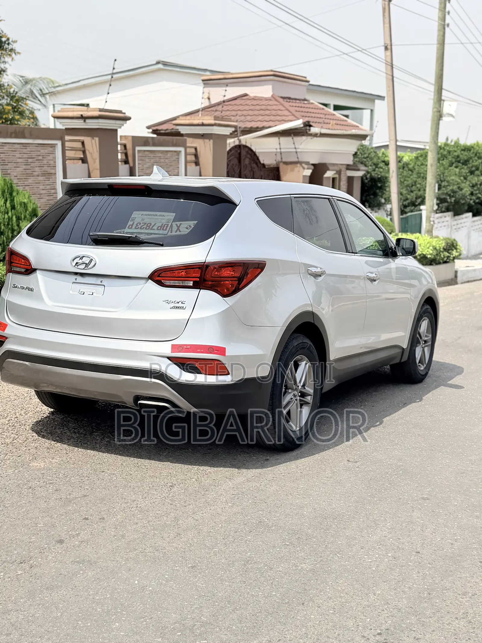 Hyundai Santa Fe SE AWD 2017 Silver