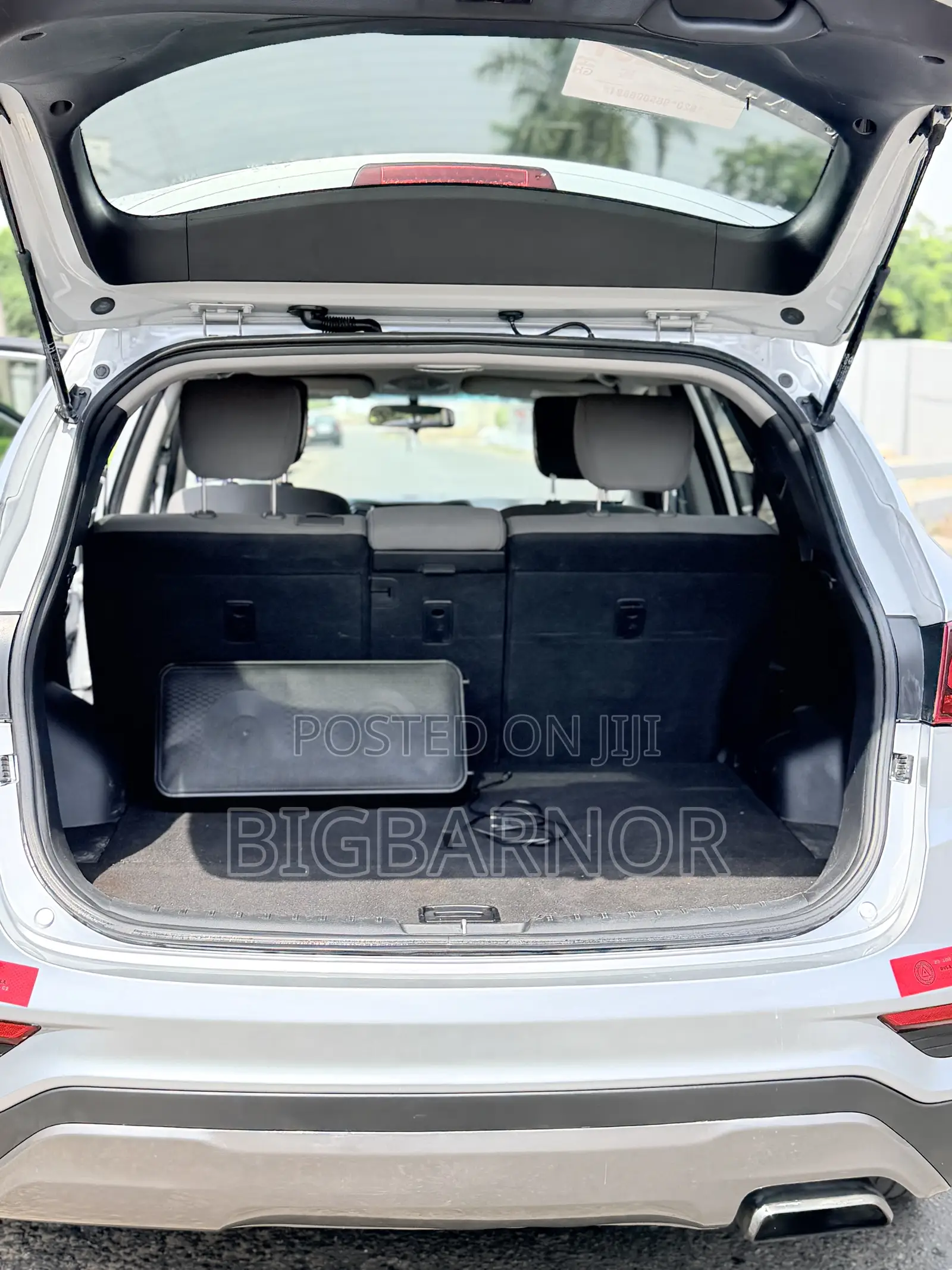 Hyundai Santa Fe SE AWD 2017 Silver