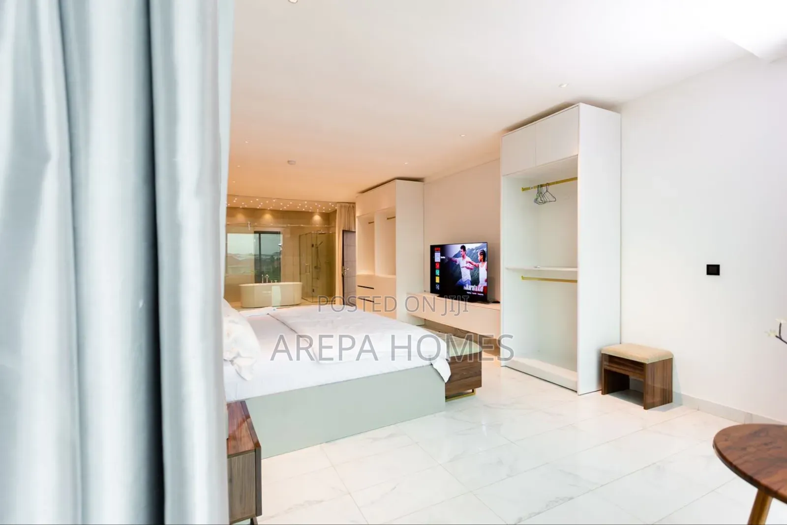 Fully Furnished Luxurious 3-Bedroom Short Let