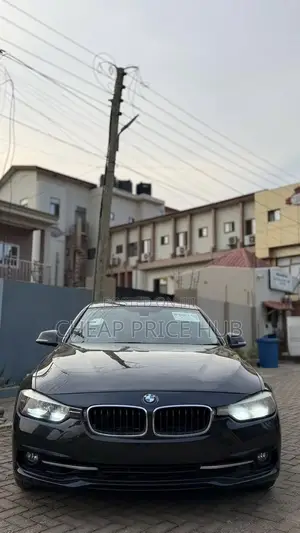 BMW 320i 2016 Black