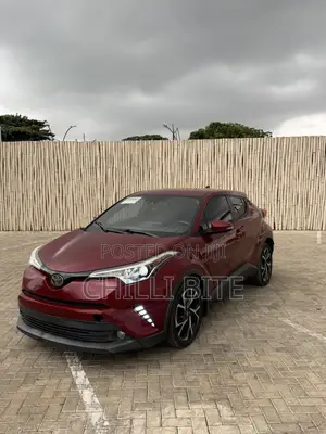 Toyota C-HR XLE FWD Sport Utility (2.0L 4cyl 2AM) 2018 Red