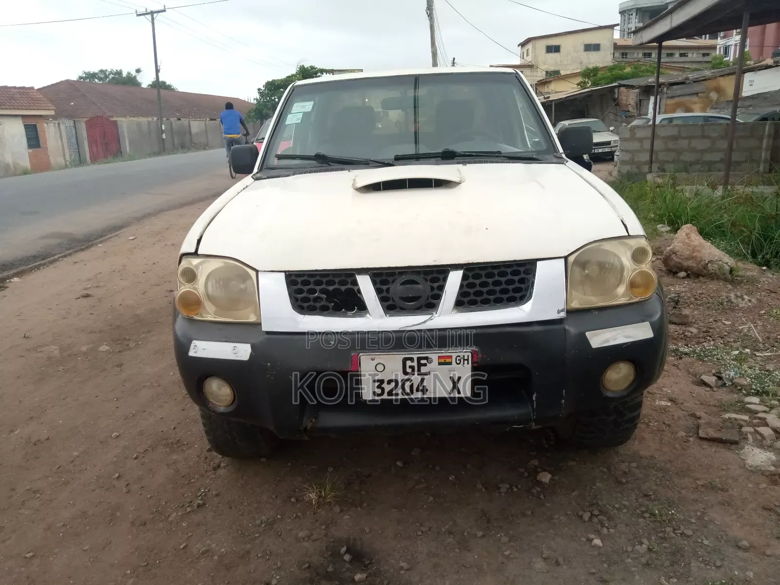 Nissan Hardbody 2008 White