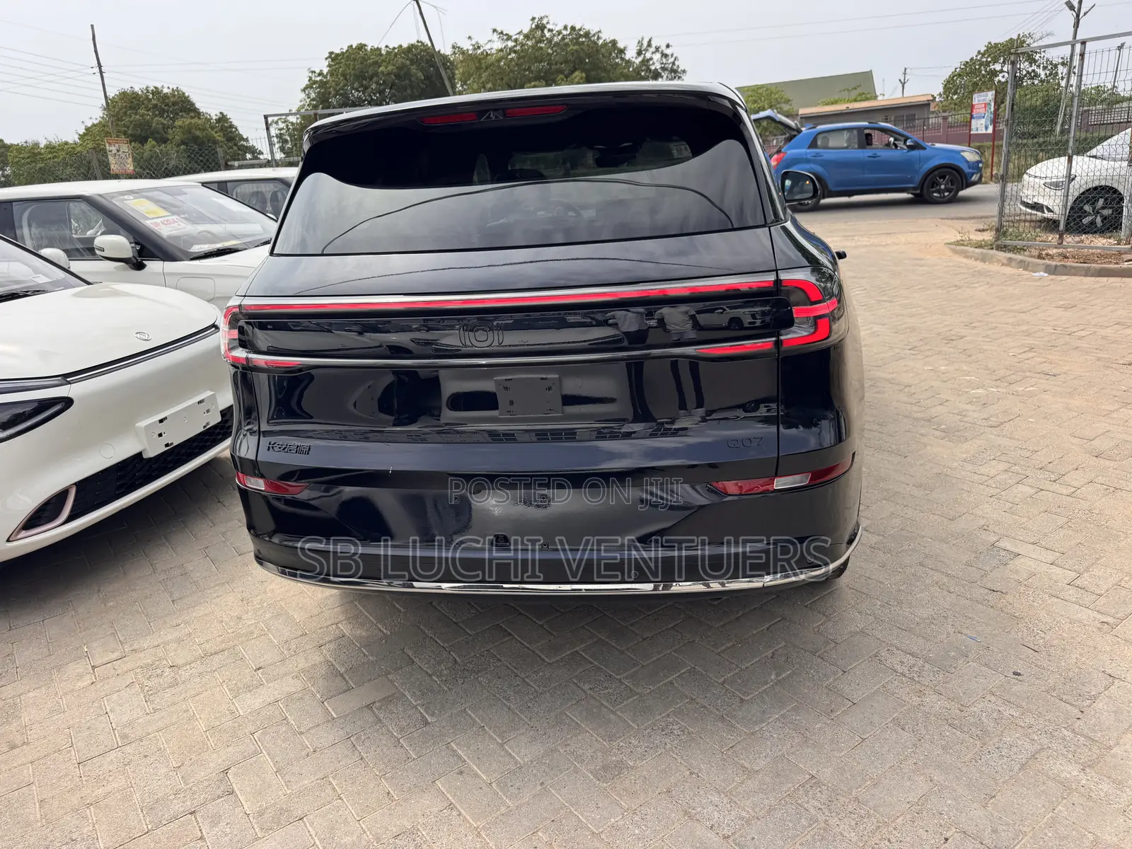 New Changan UNI-V 2025 Black