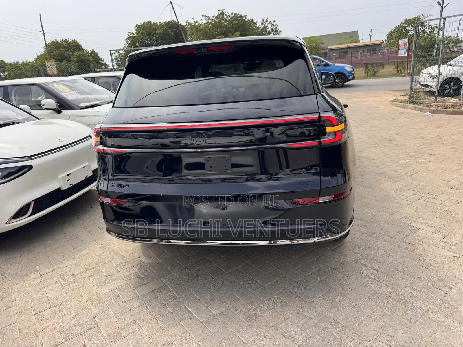 New Changan UNI-V 2025 Black