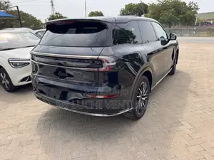 New Changan UNI-V 2025 Black