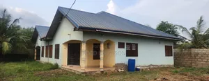 2bdrm Mansion in 2 Bedroom Self, Tema Metropolitan for rent