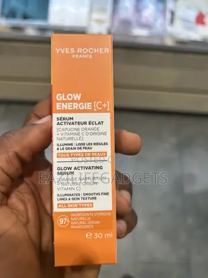 Yves Rocher Glow Activating Serum Vitamin C