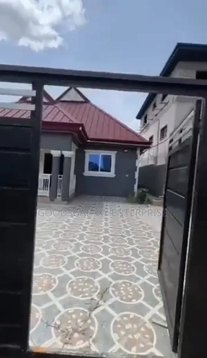 3bdrm House in Asokore Mampong Municipal for sale