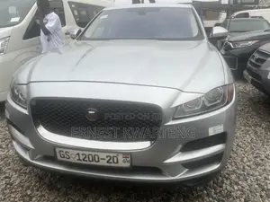 Jaguar F-Pace 2020 Gray