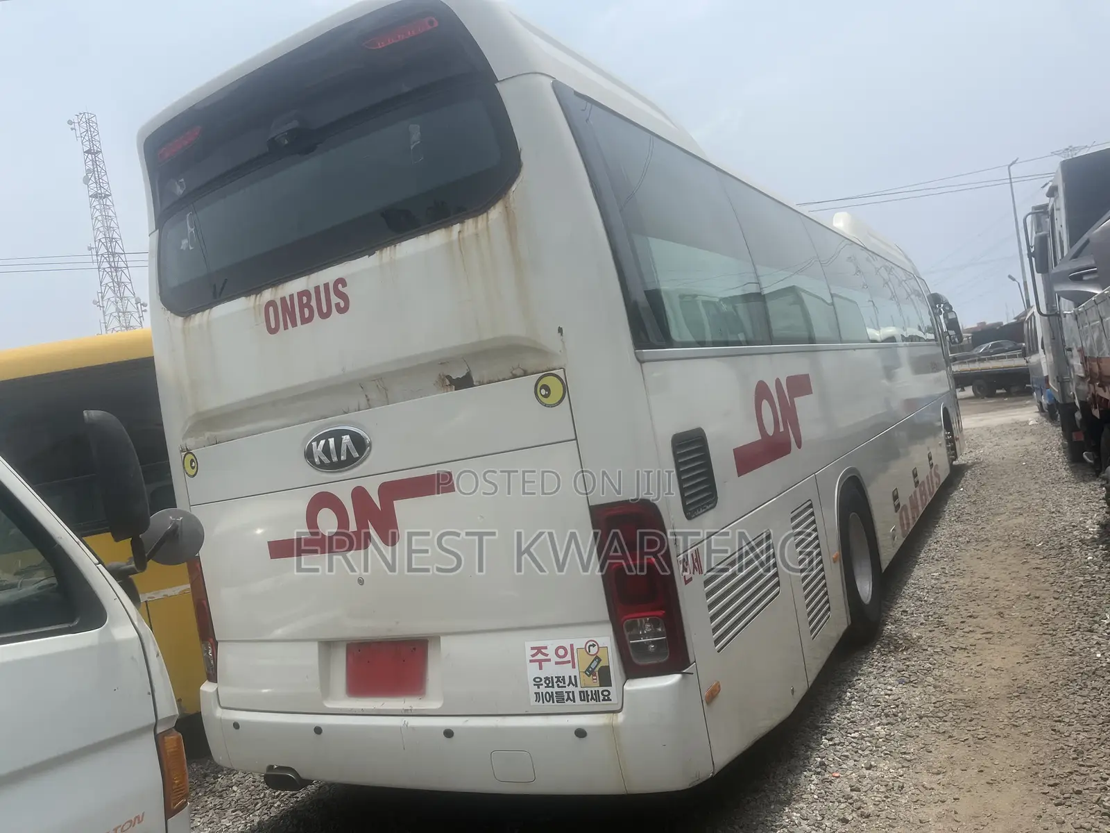 Kia Granbird 2016 White