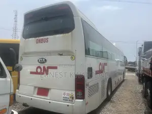 Kia Granbird 2016 White
