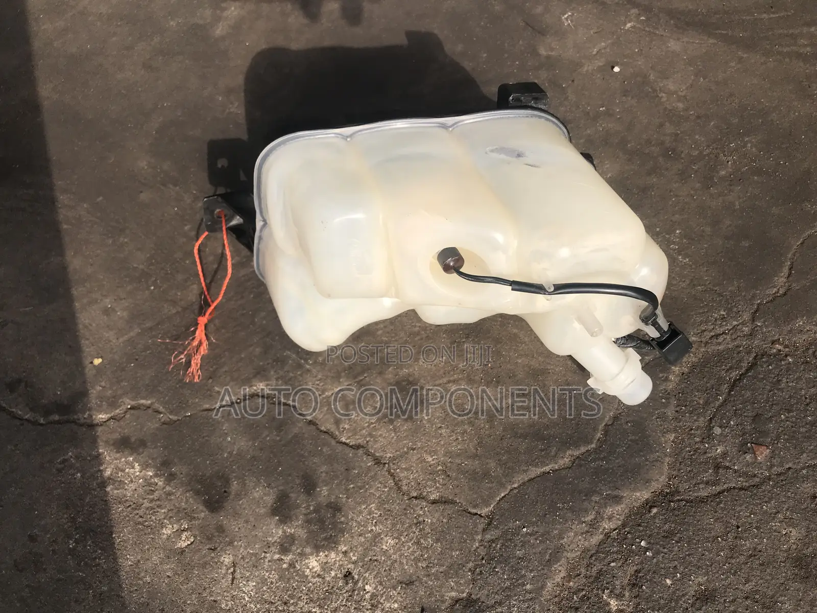 Range Rover Evoque 2012 Water Bottle/Container