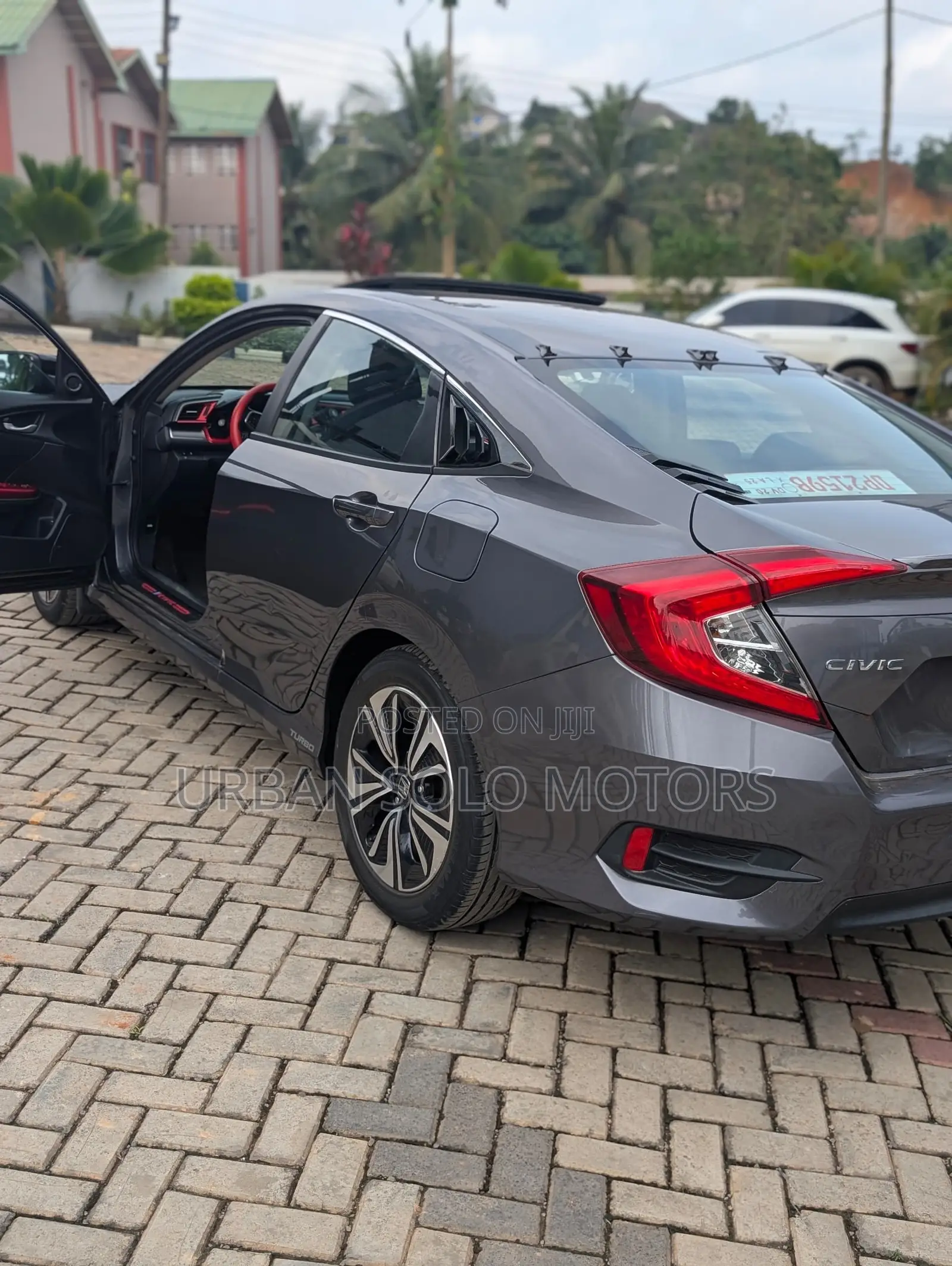 Honda Civic EX-L 4dr Sedan (1.5L 4cyl) 2016 Gray
