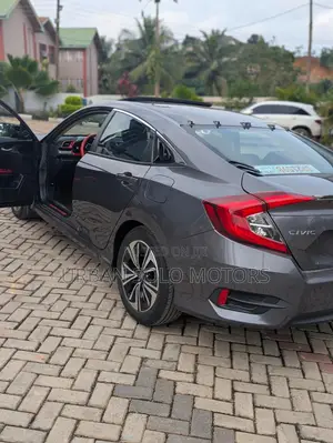 Honda Civic EX-L 4dr Sedan (1.5L 4cyl) 2016 Gray