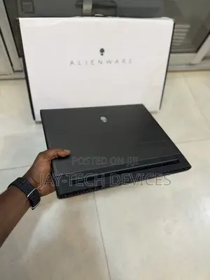 New Laptop Alienware M15 r3 16GB Intel Core i7 SSD 1T