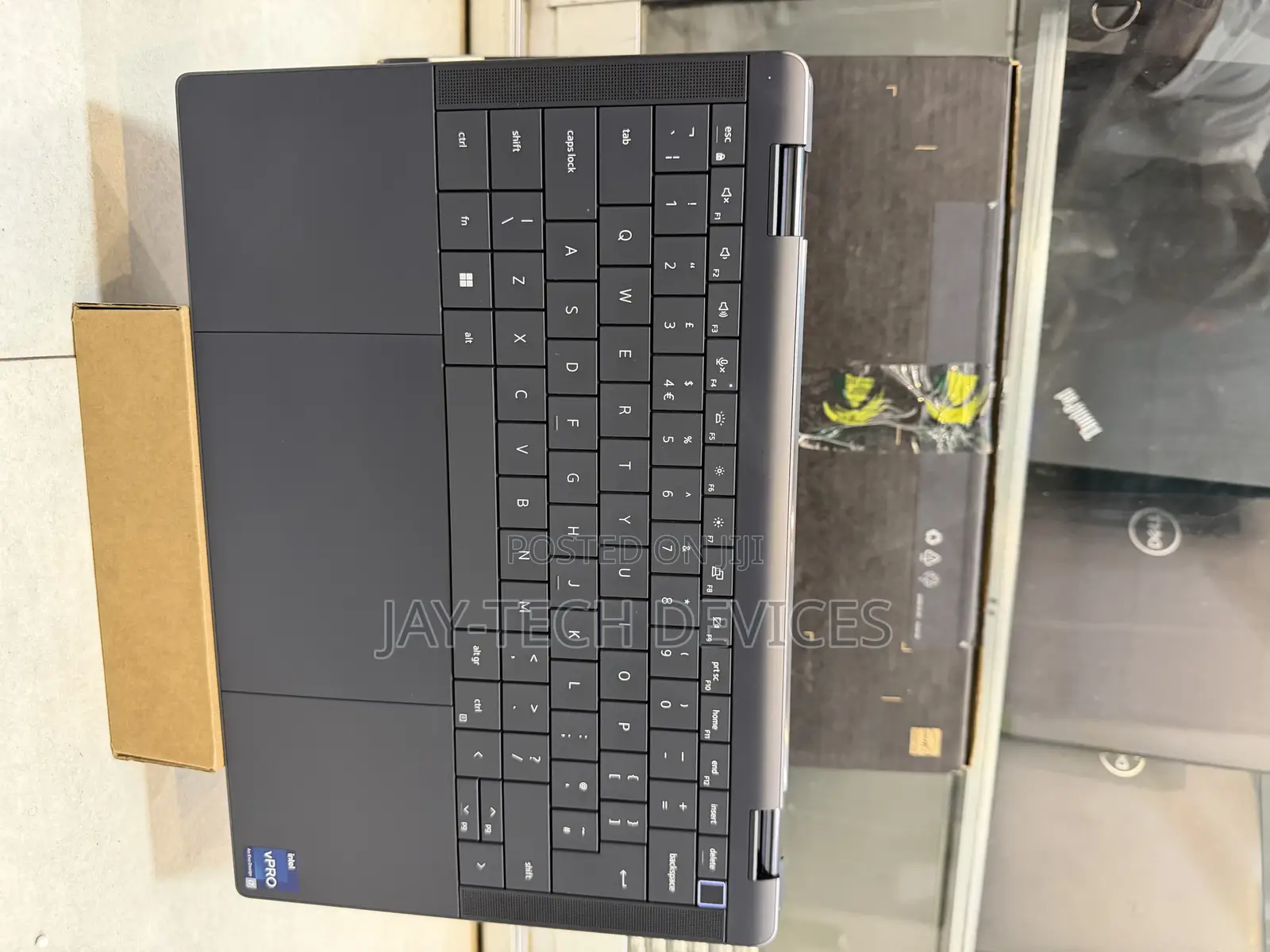 New Laptop Dell Latitude 9440 32GB Intel Core i7 SSD 512GB