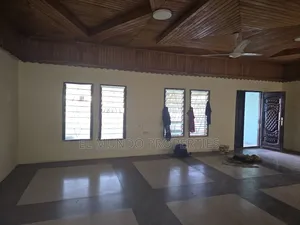 2bdrm Apartment in Ipt Container, Kumasi Metropolitan for rent