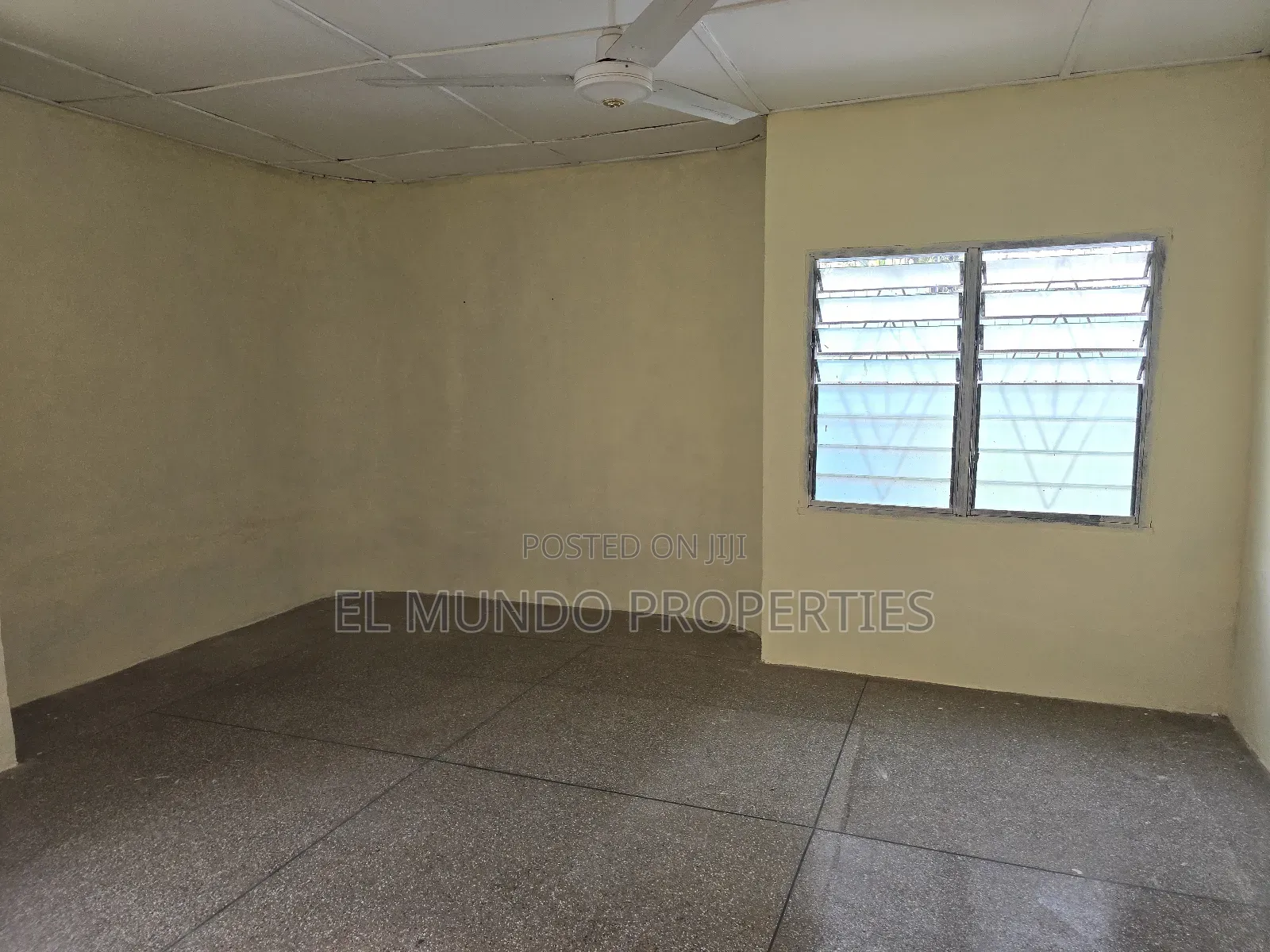 2bdrm Apartment in Ipt Container, Kumasi Metropolitan for rent