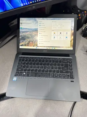 Laptop Acer TravelMate X514-51 8GB Intel Core i7 SSD 256GB