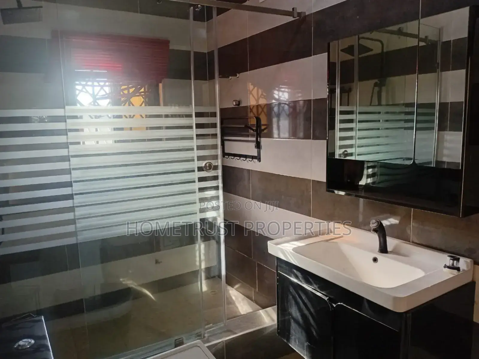7bdrm House in Amasaman Satellite, Pokuase for rent
