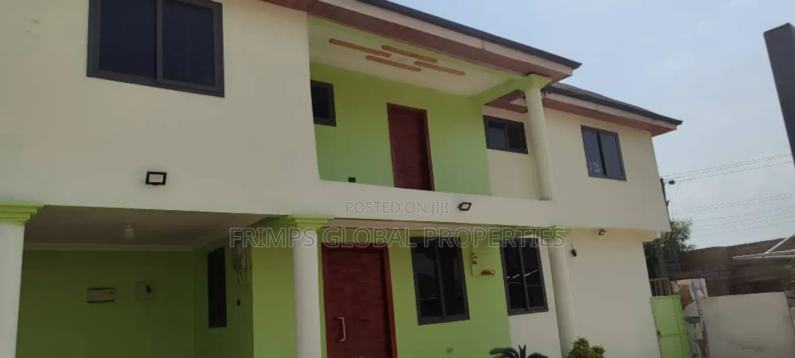 5bdrm House in Pokuase for sale