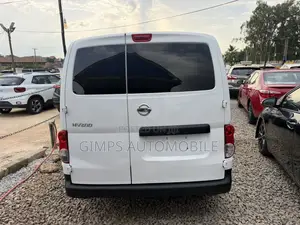 Nissan NV200 2012 White