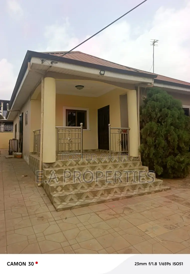 3bdrm House in Ea Properties, Malejor for sale
