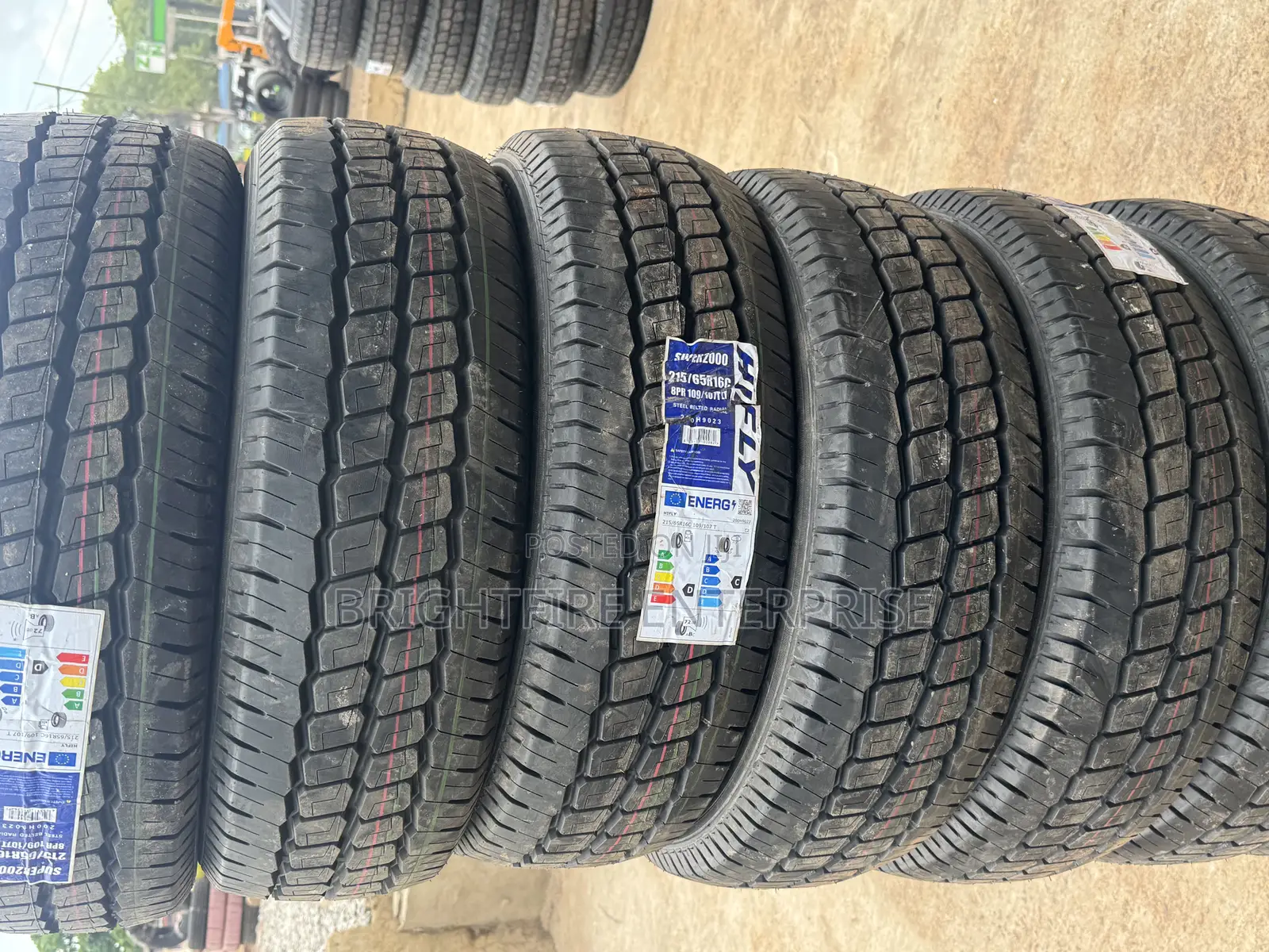 215/65r16c Hifly