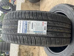 285/45r22 Kumho