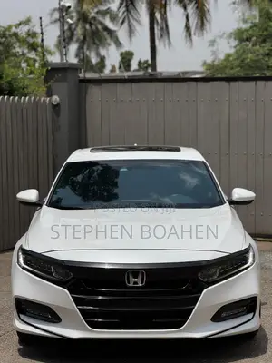 Honda Accord Sport (2.0L 4cyl Turbo 10A) 2019 White