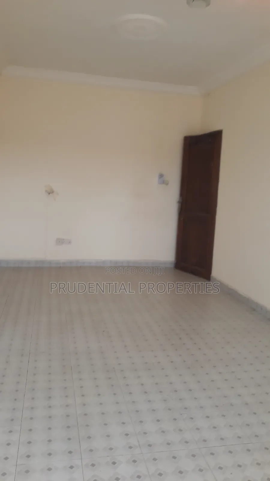 1bdrm Apartment in Ola Achool Area for rent