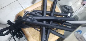 Mini Sized Hair Straightener (Uk Standard)