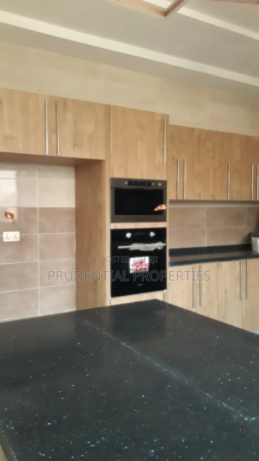 5bdrm House in Christian Village for sale