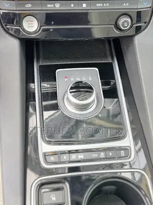 Jaguar F-Pace 35t Premium 2017 Blue
