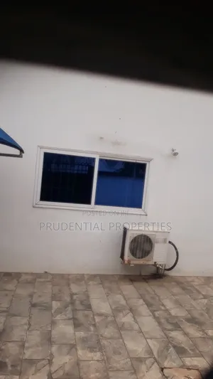 3bdrm House in Mile 7 for rent
