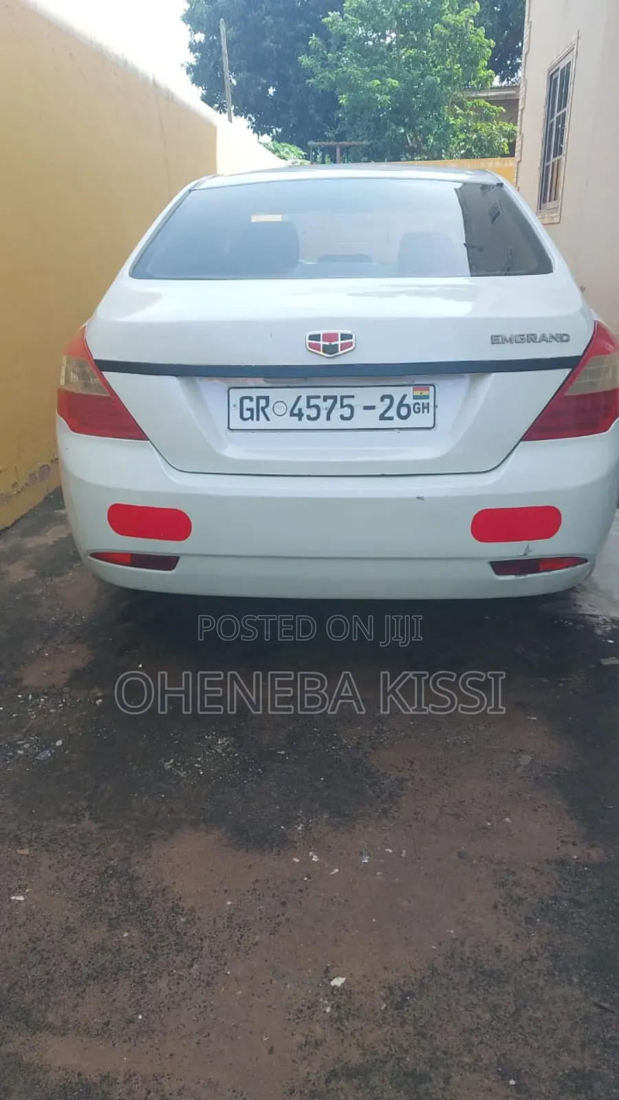 Geely Emgrand EC7 Sedan 1.8 Standart 2012 Pearl