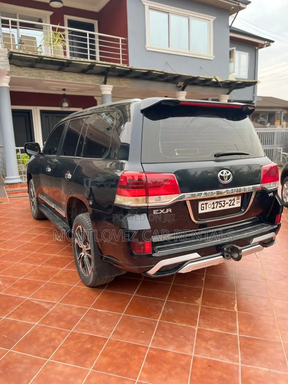 Car Rental- V8 for Rent