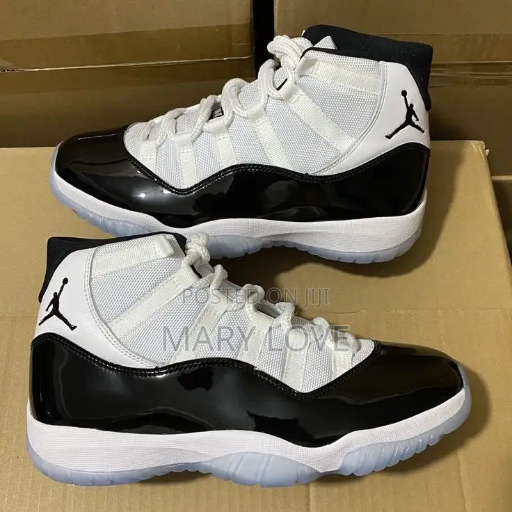 Jordan 11s