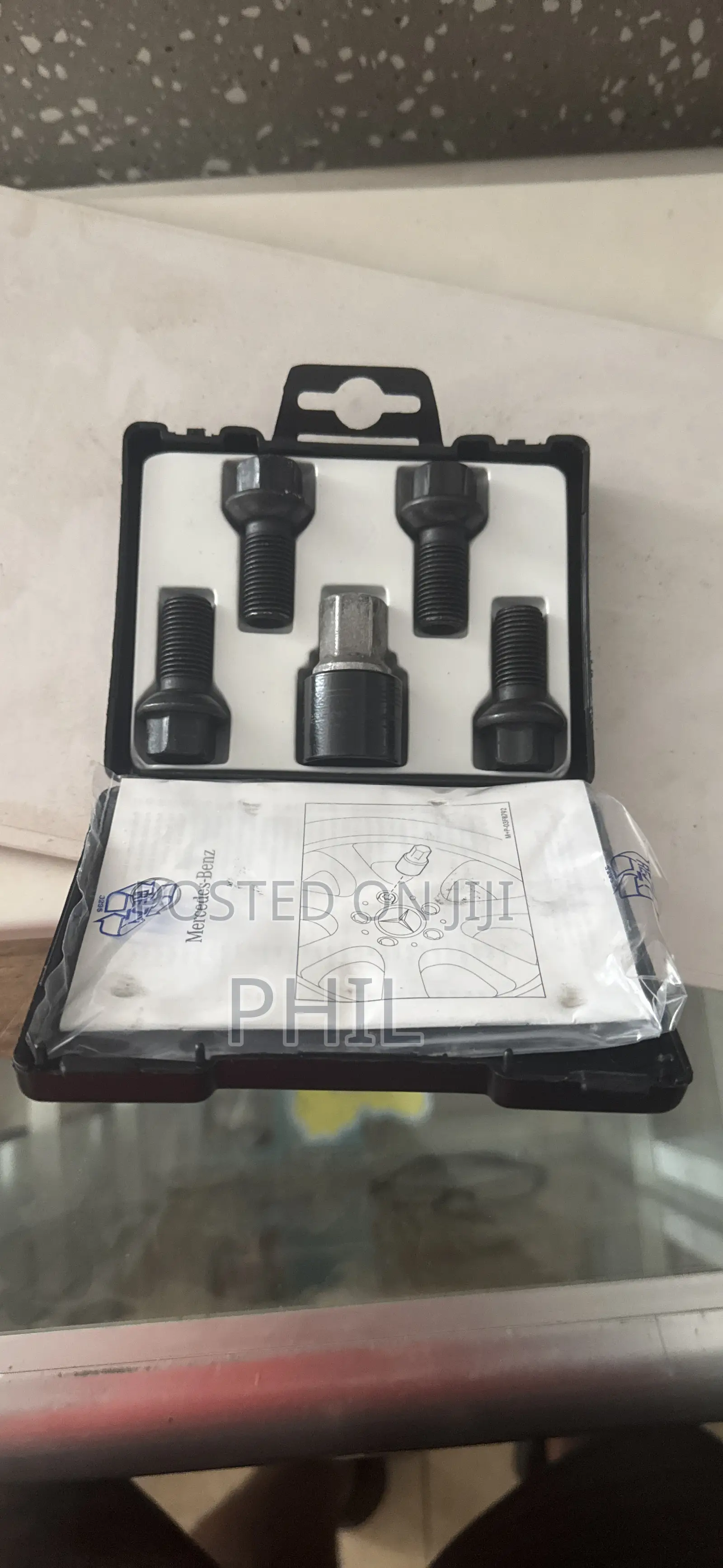 Mercedes-Benz Wheel Lock Bolts (Anti-Theft) With Key (Original)