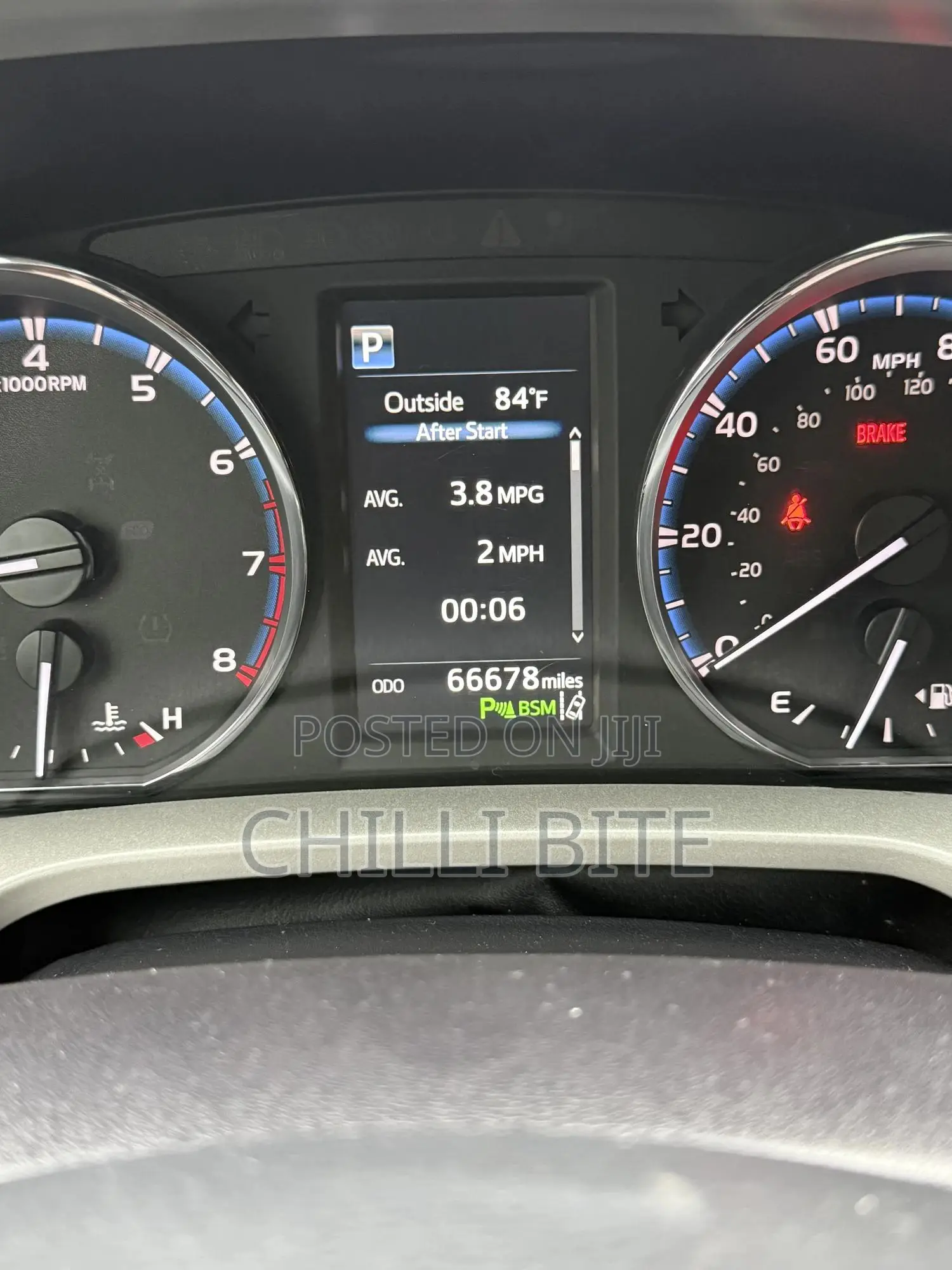 Toyota RAV4 XLE FWD (2.5L 4cyl 6A) 2017 Blue