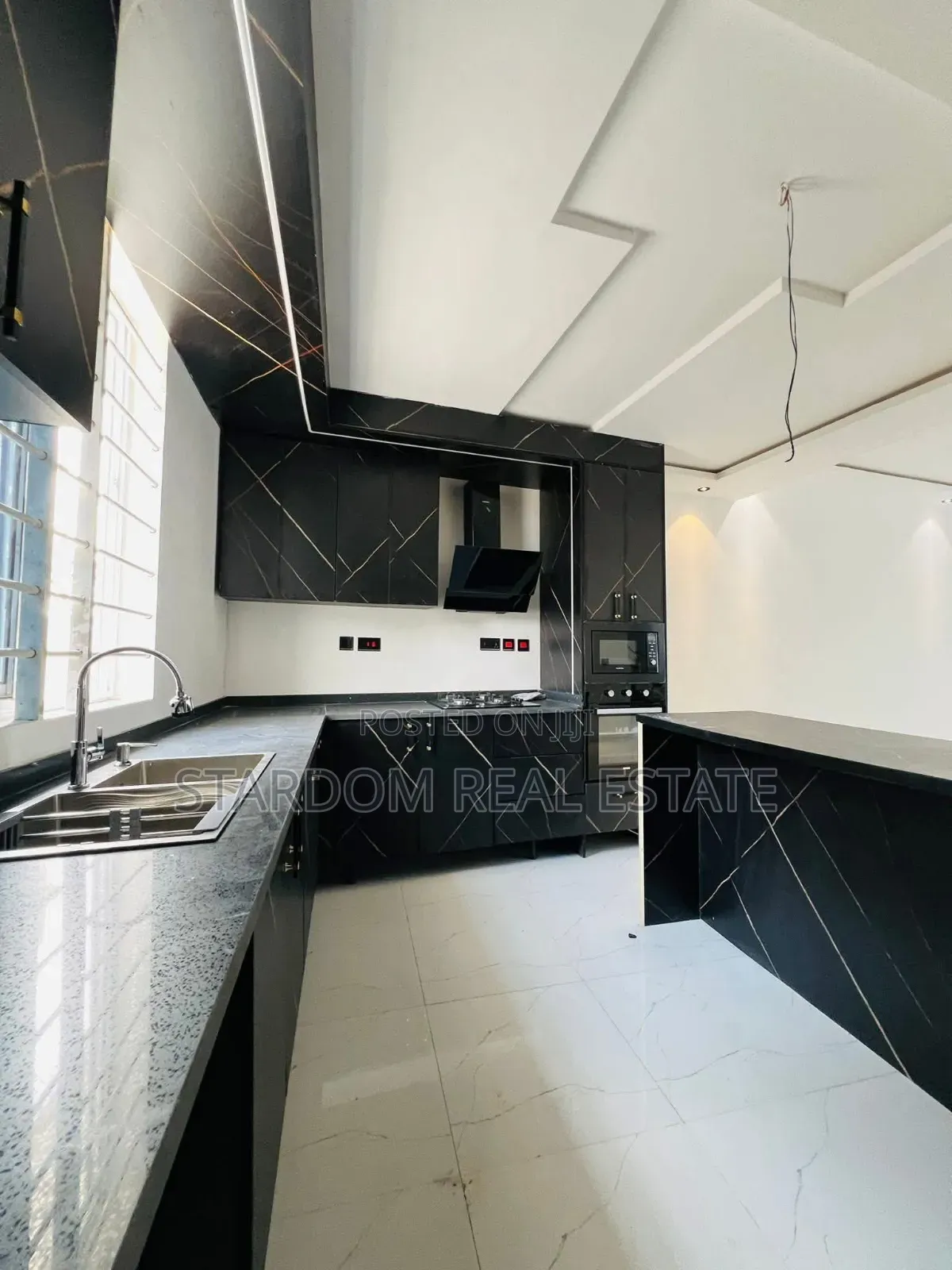 4bdrm Duplex in Ashaley Botwe, Nmai-Dzorn for sale