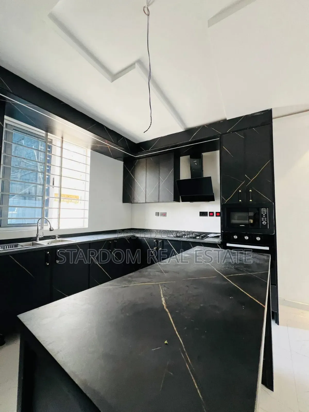 4bdrm Duplex in Ashaley Botwe, Nmai-Dzorn for sale